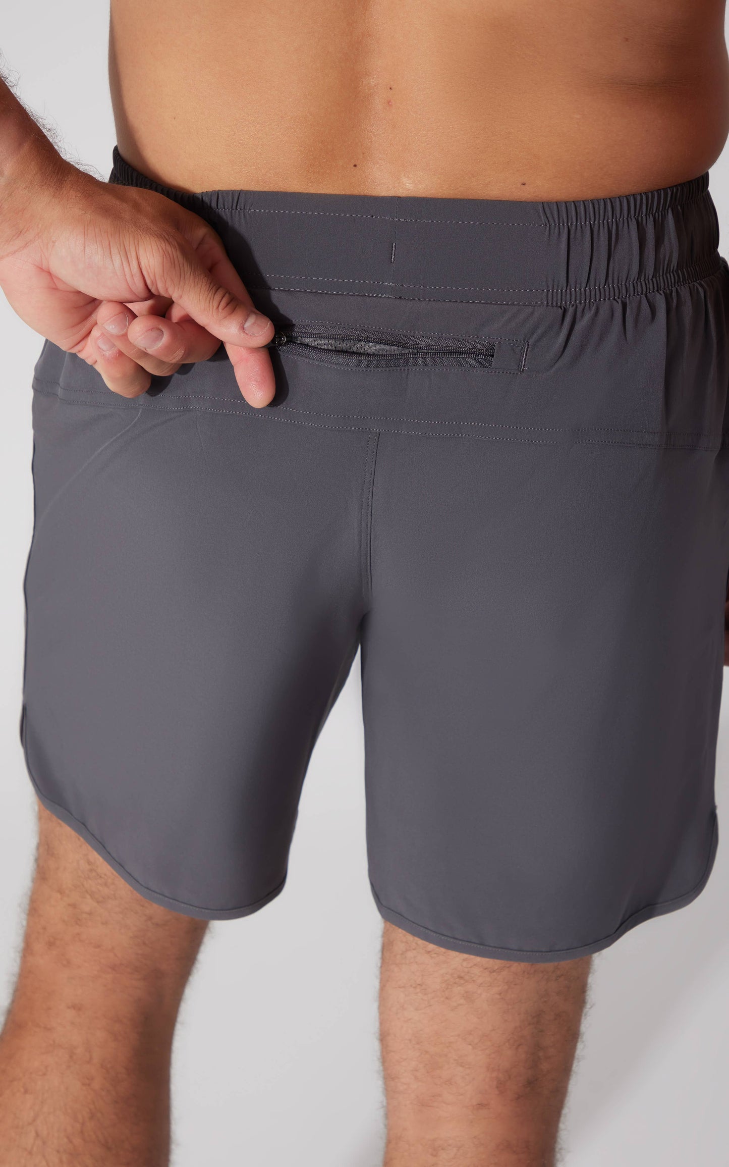 Men's Woven Short with Back Zipper Pocket