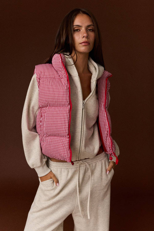The Top 10 Must-Have Accessories for Fall