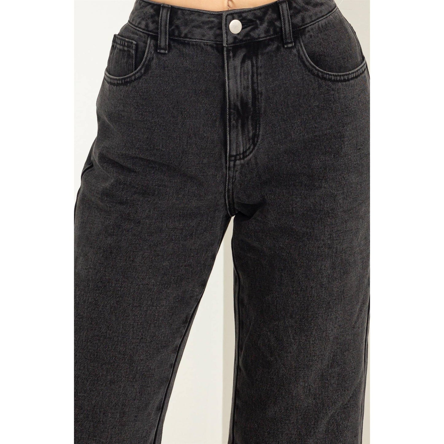 High-waisted Wide-cut Jeans