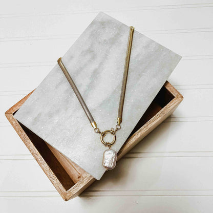 Mother Of Pearl Necklace - WATERPROOF