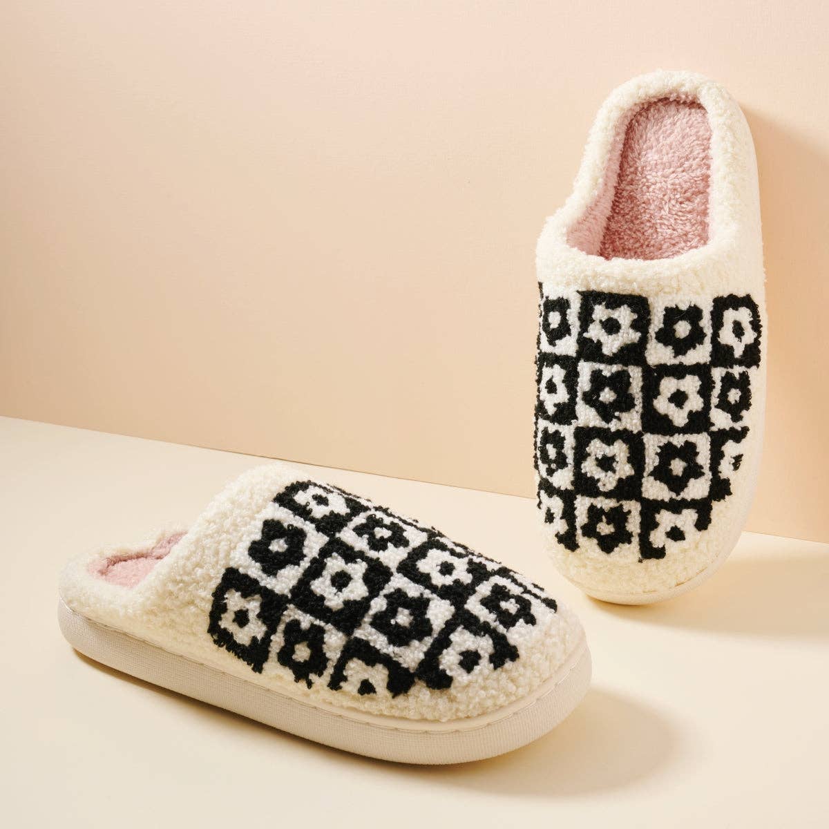 Stylish Flower Color-Block Home Slippers