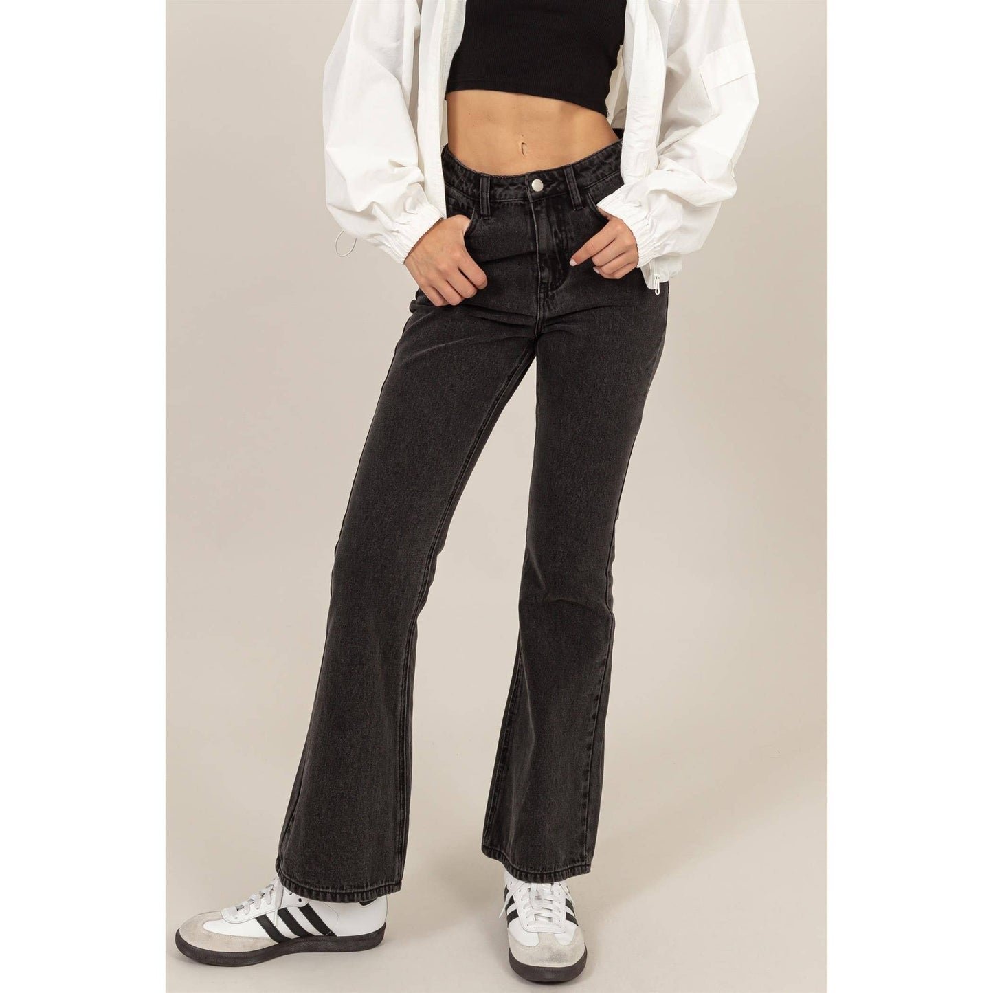 High-waisted Flared Jeans