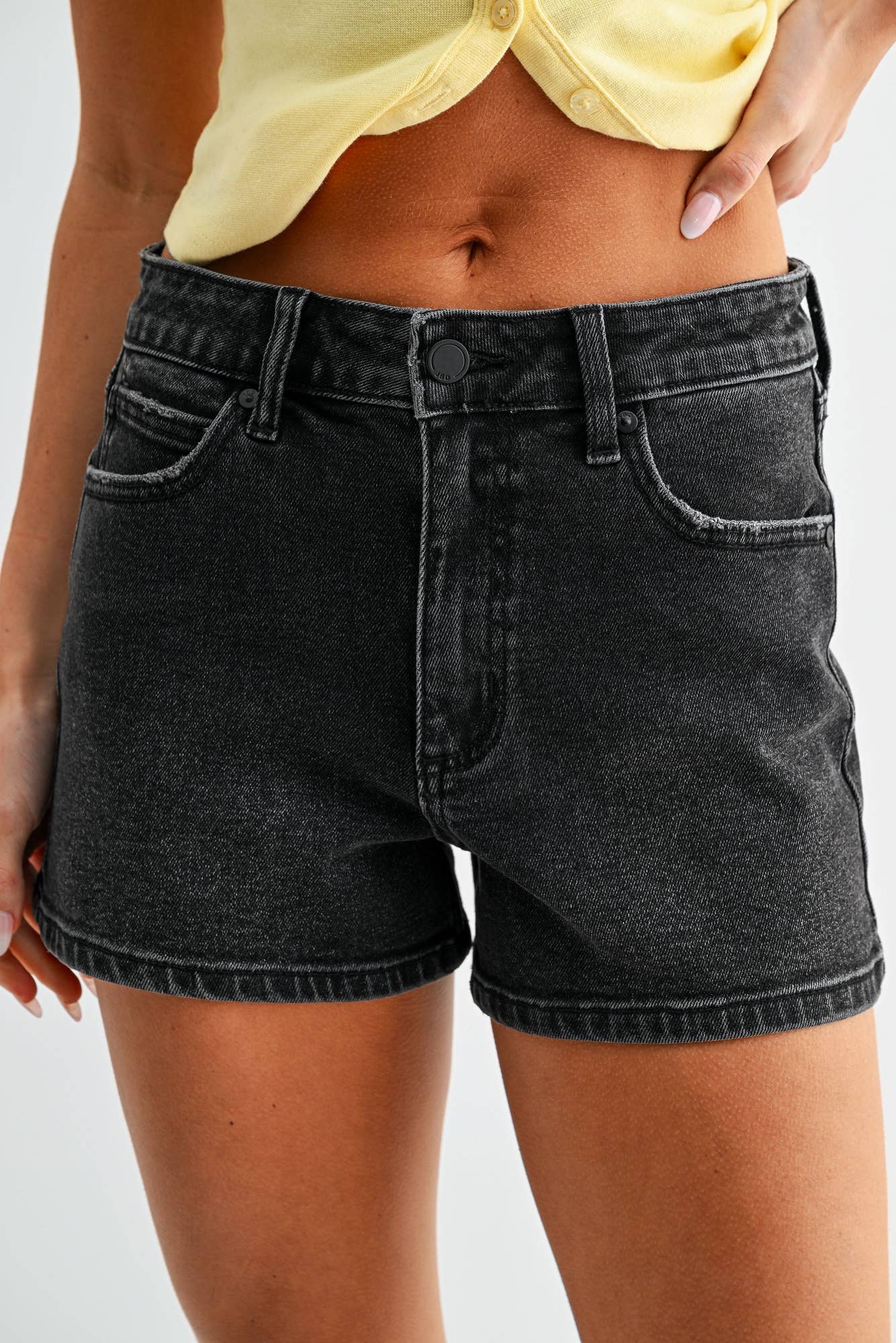 Classic Hem Short