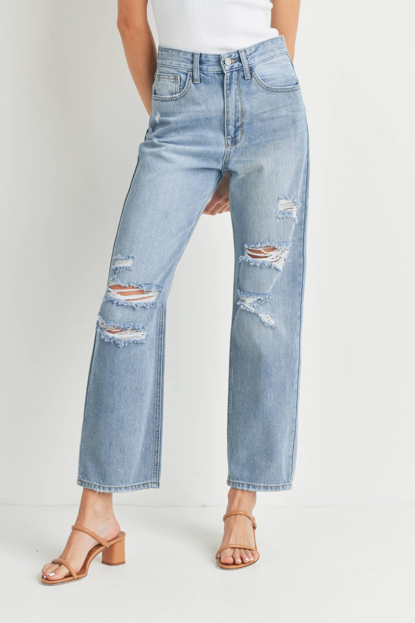 90's Distressed Loose Fit