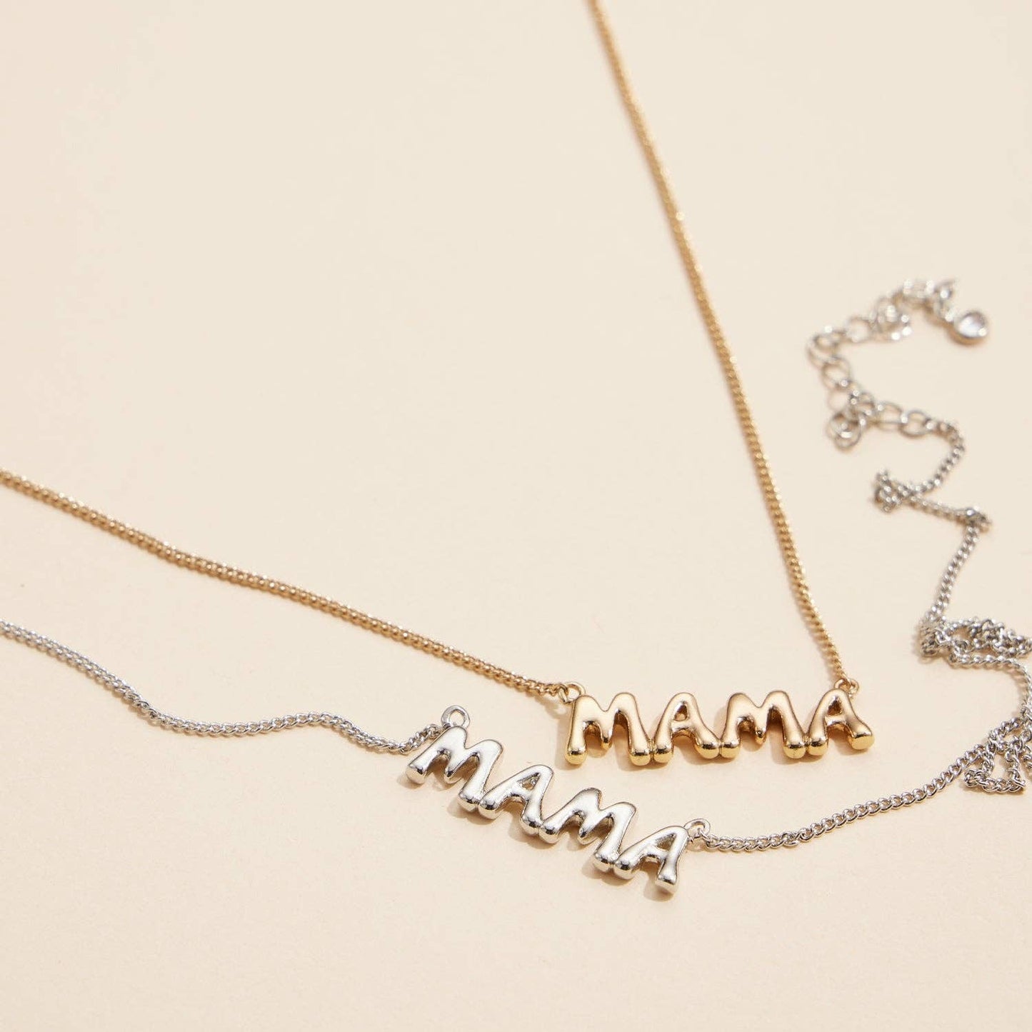 Bubble "MAMA" Necklace