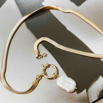 Mother Of Pearl Necklace - WATERPROOF