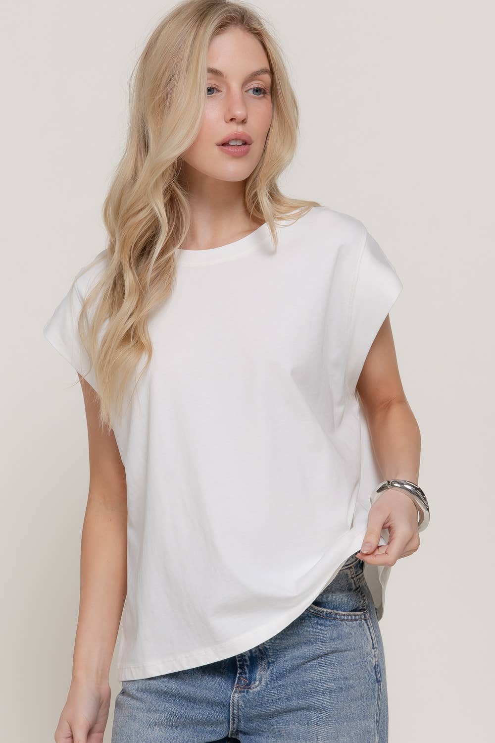 Sleeveless Round Neck Garment Dye T-Shirt