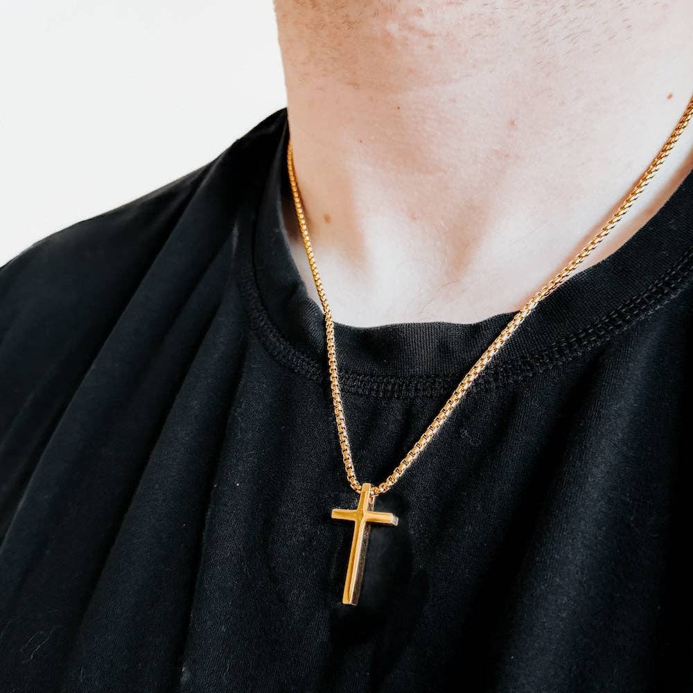 Gio L'uomo Mens Cross Necklace