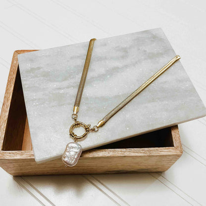 Mother Of Pearl Necklace - WATERPROOF