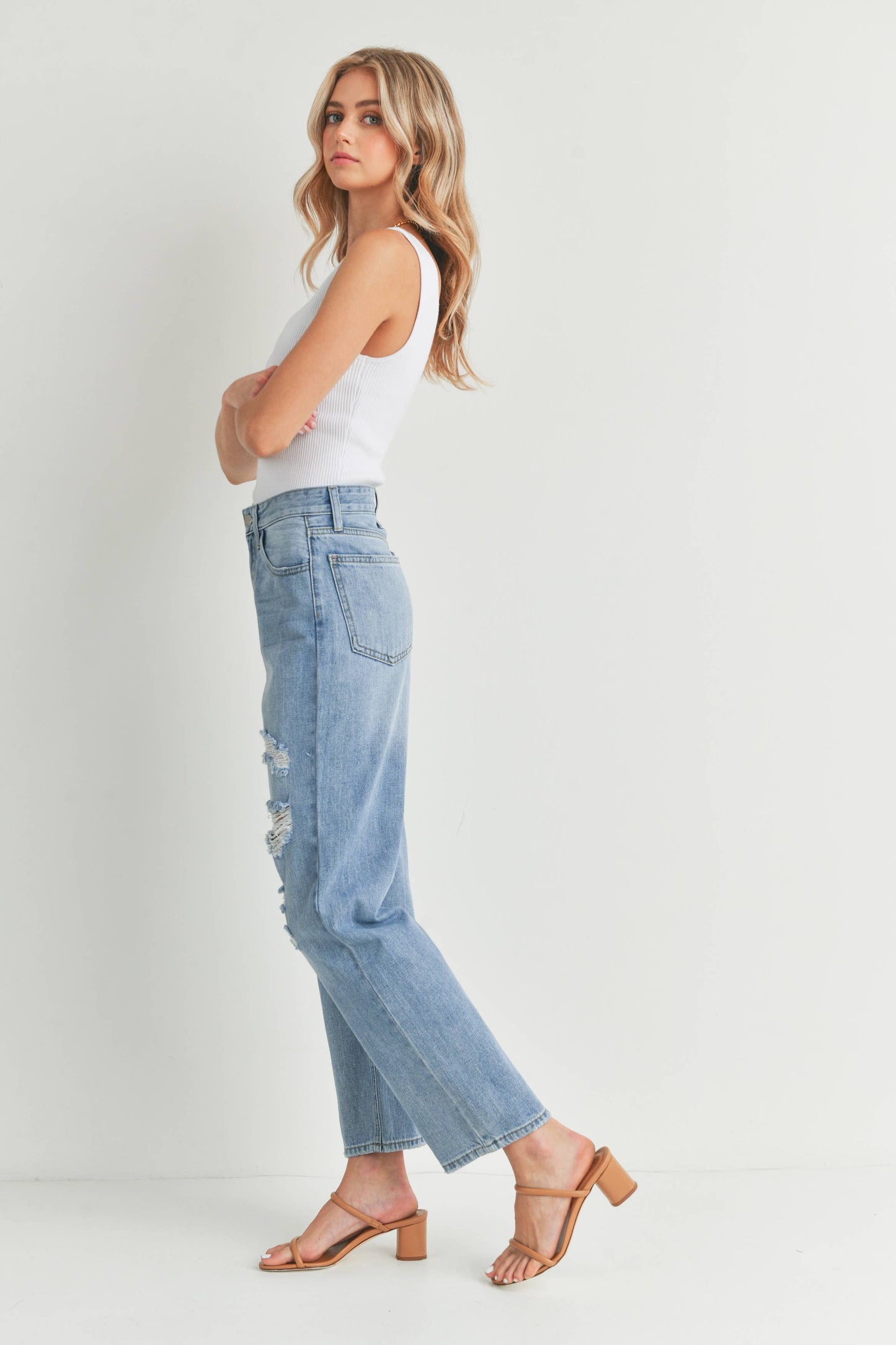 90's Distressed Loose Fit