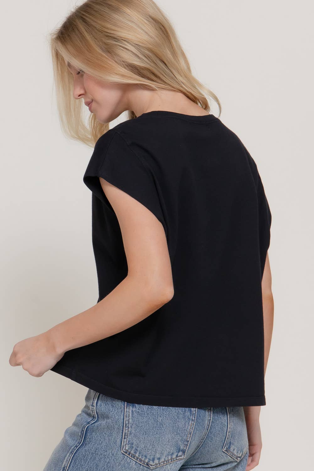 Sleeveless Round Neck Garment Dye T-Shirt