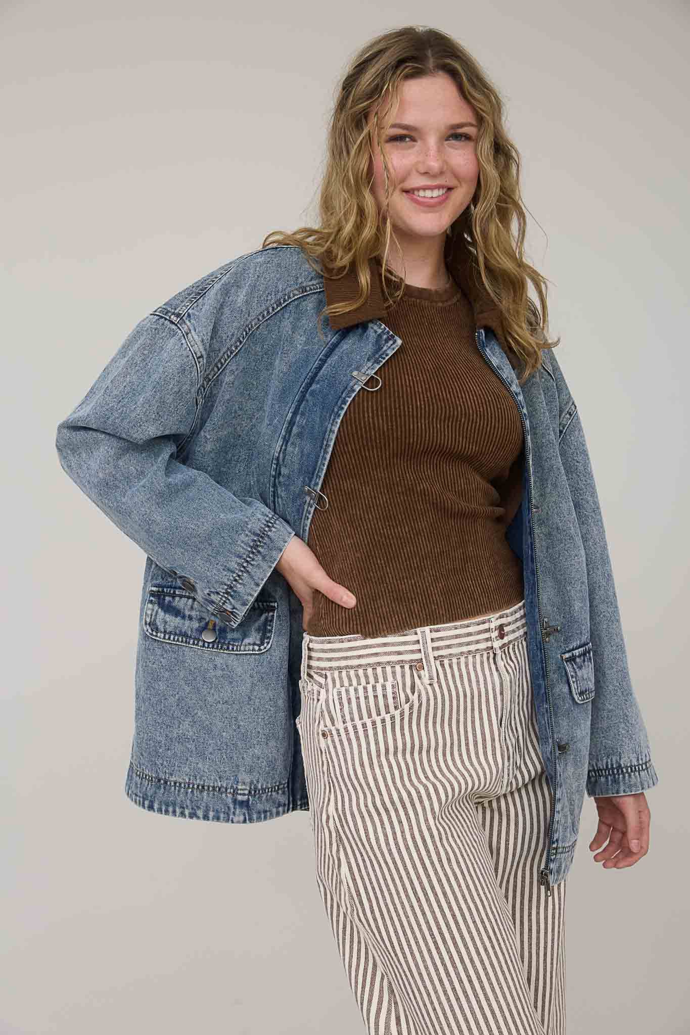 Contrast Collar Latch Hook Washed Jacket