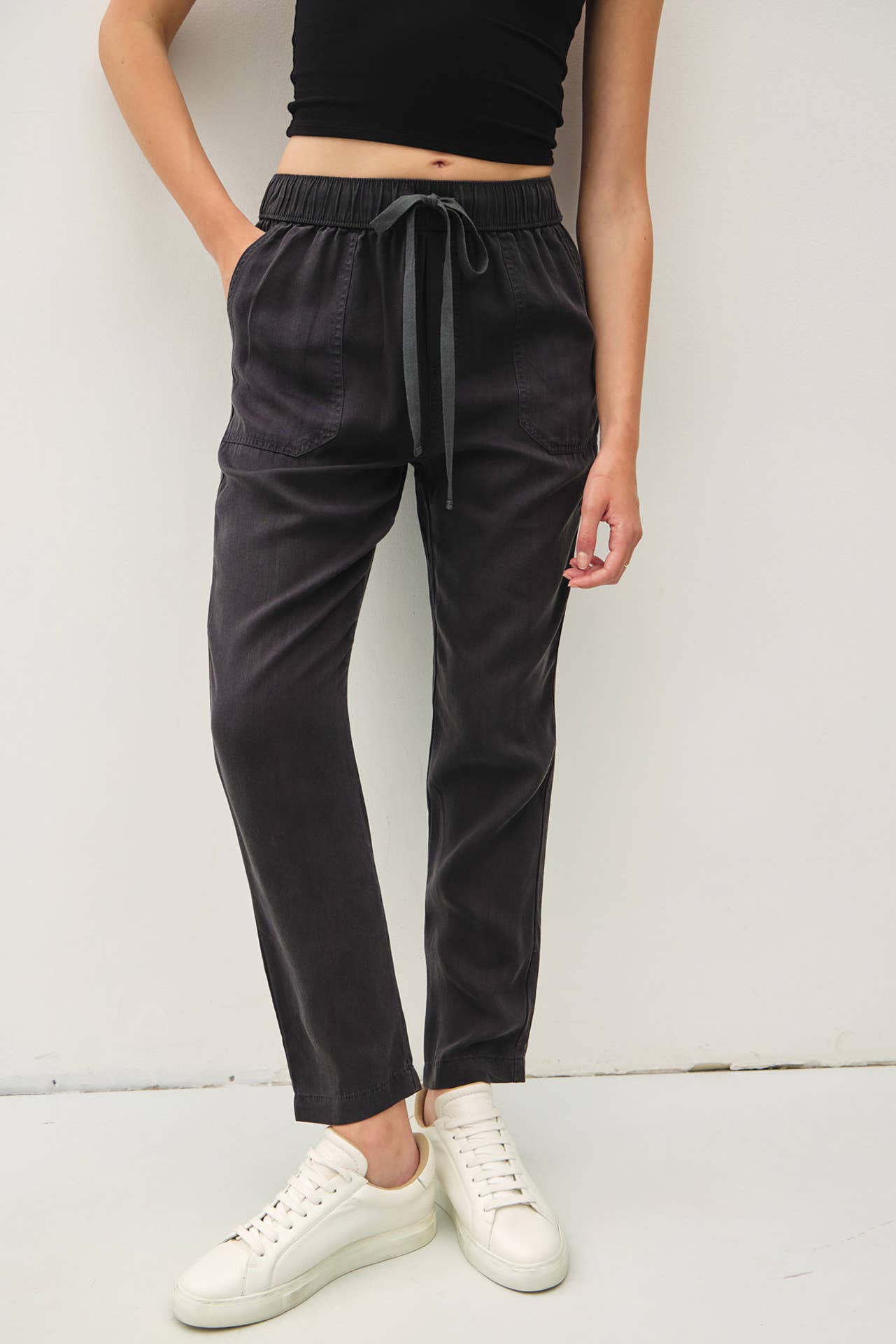 Tencel Tapered Pants