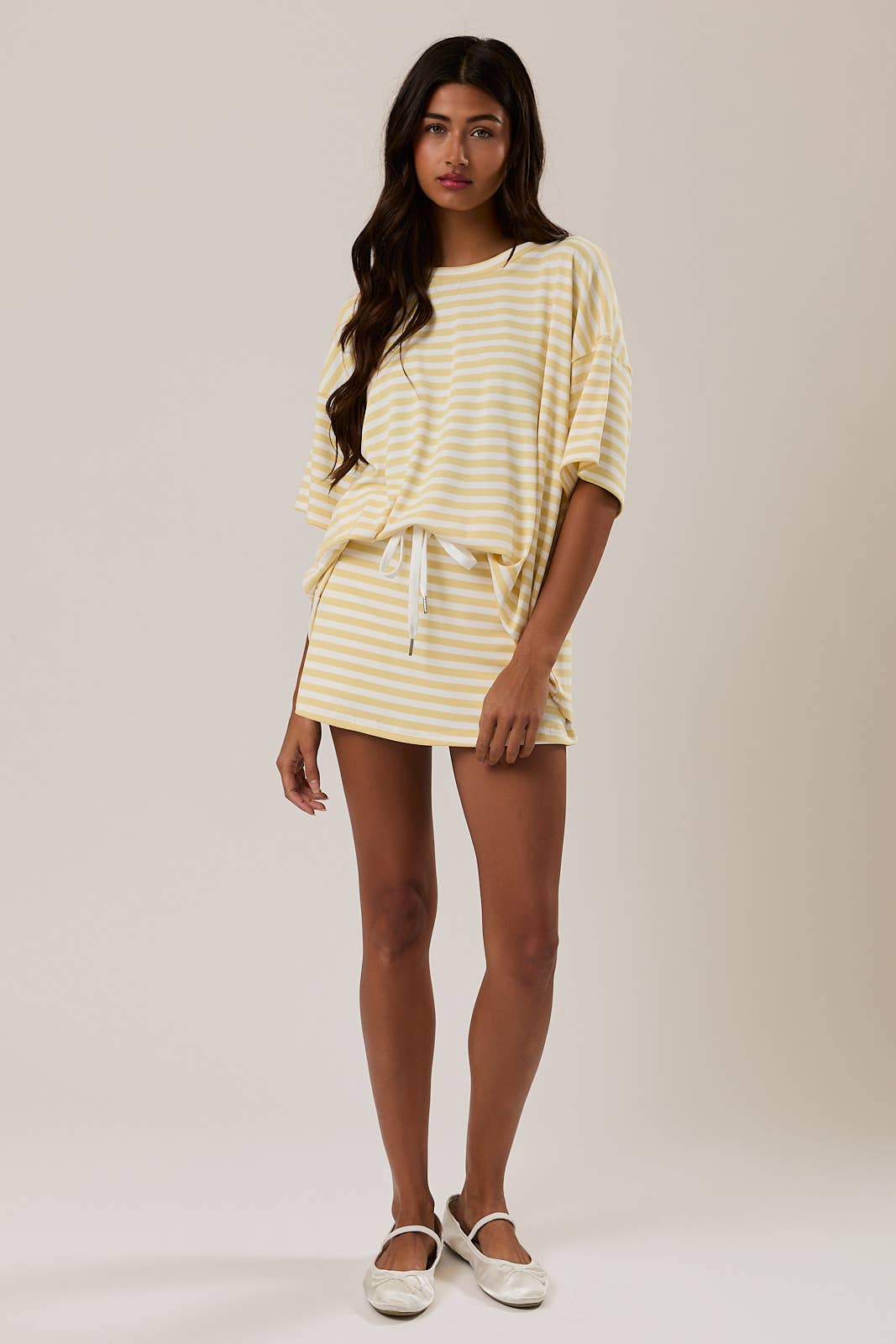 SHORT SLEEVE ROUND NECK OVERSIZED STRIPE T-SHIRT