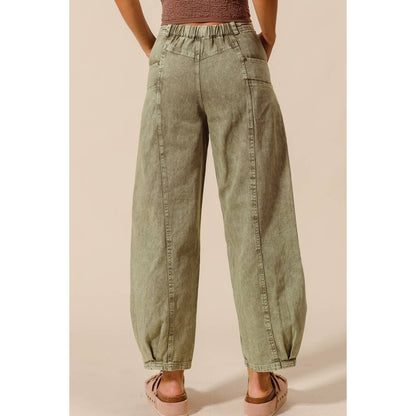 Mineral Washed Mid Rise Barrel Shape Pants