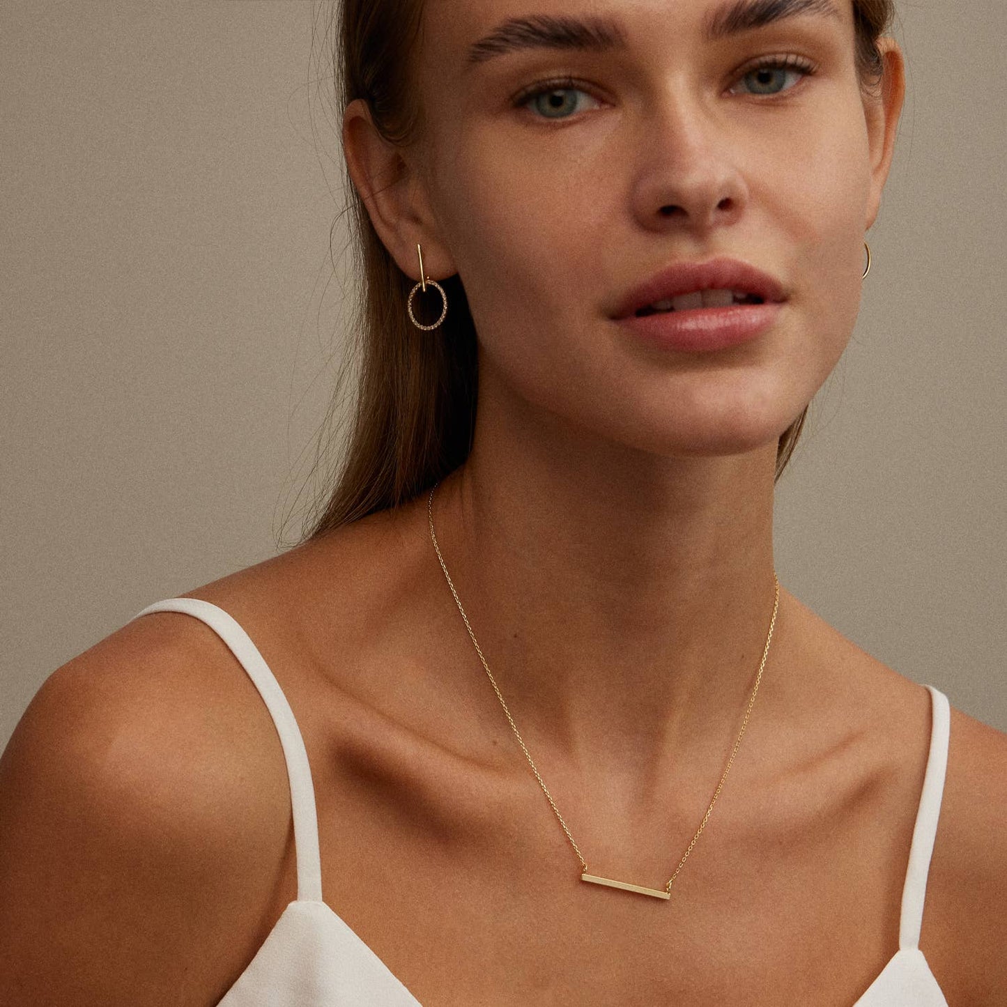 Bar Charm Short Necklace