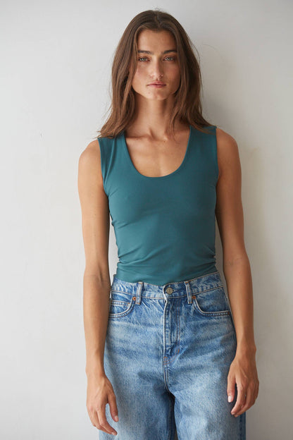 Double Layered Seamless Top