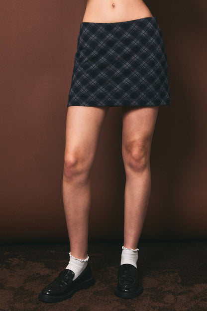 Mid Waisted Check Mini Skort