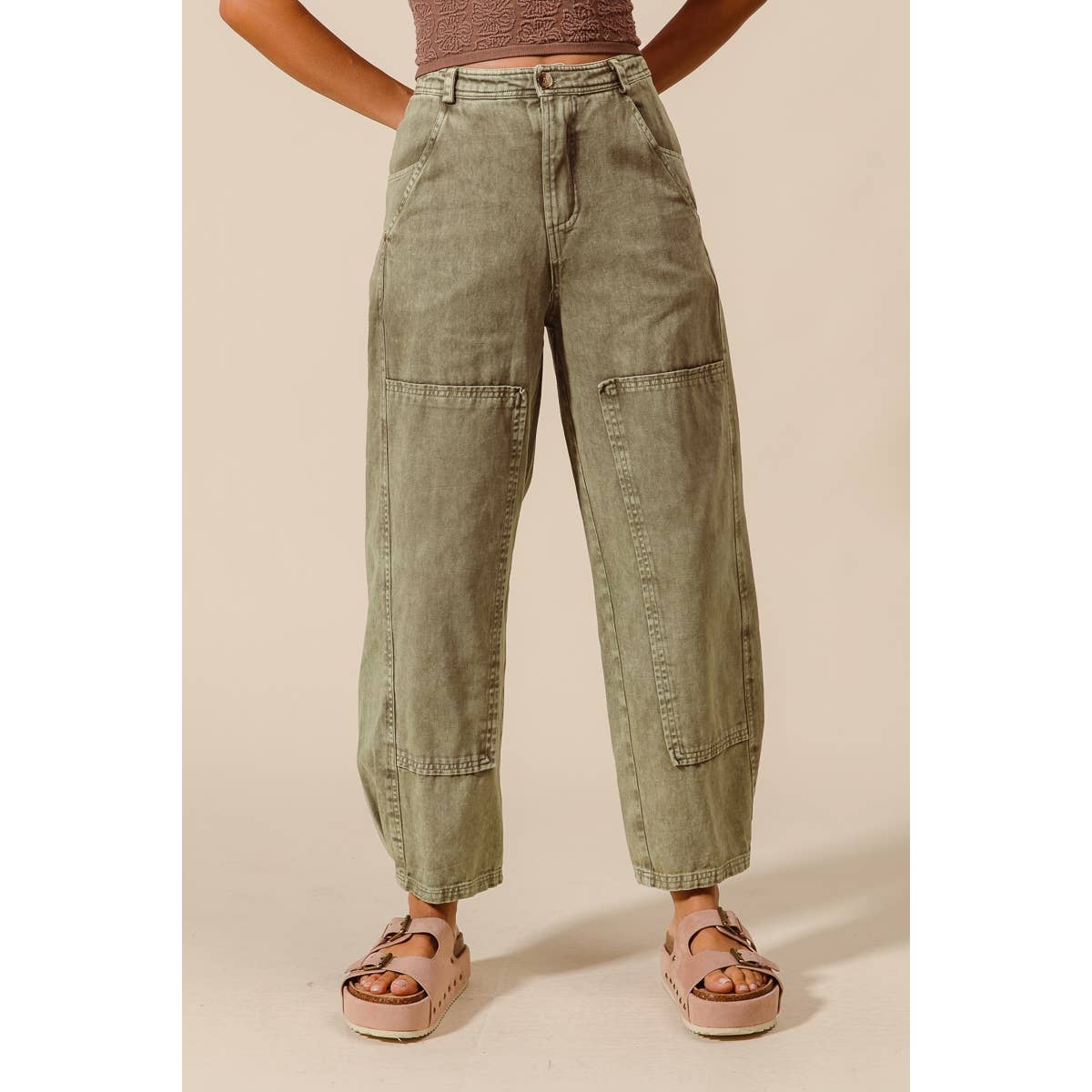 Mineral Washed Mid Rise Barrel Shape Pants