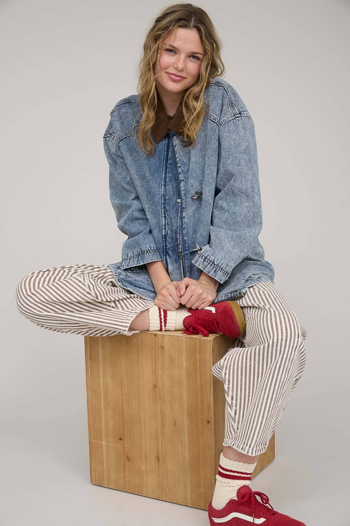 Contrast Collar Latch Hook Washed Jacket