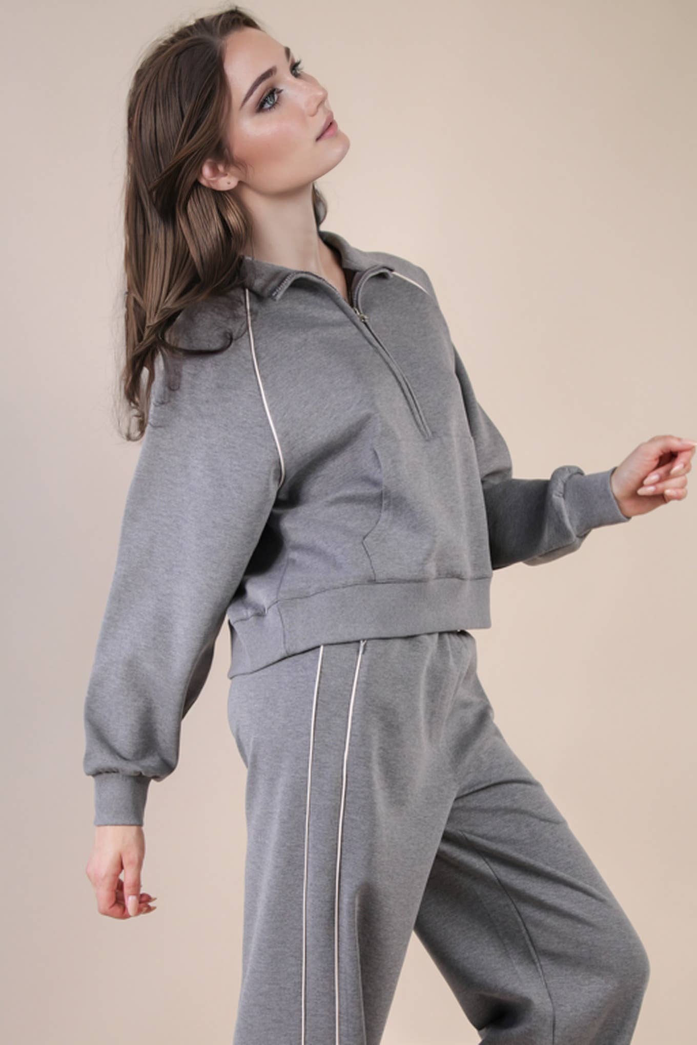 Half Zip Up Piping Detail Knit Casual Top