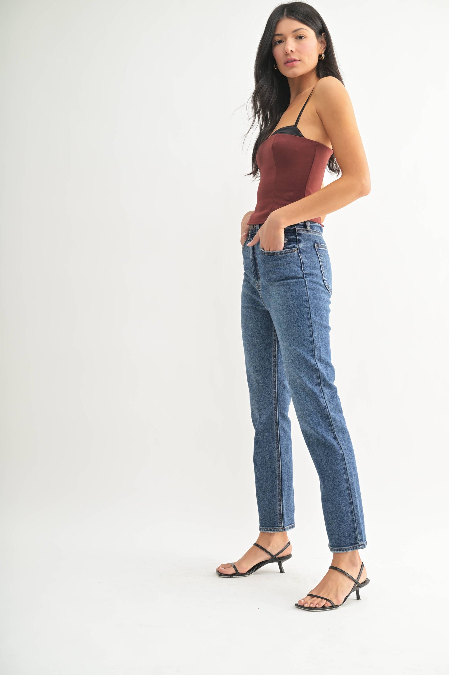 Classic Slim Straight