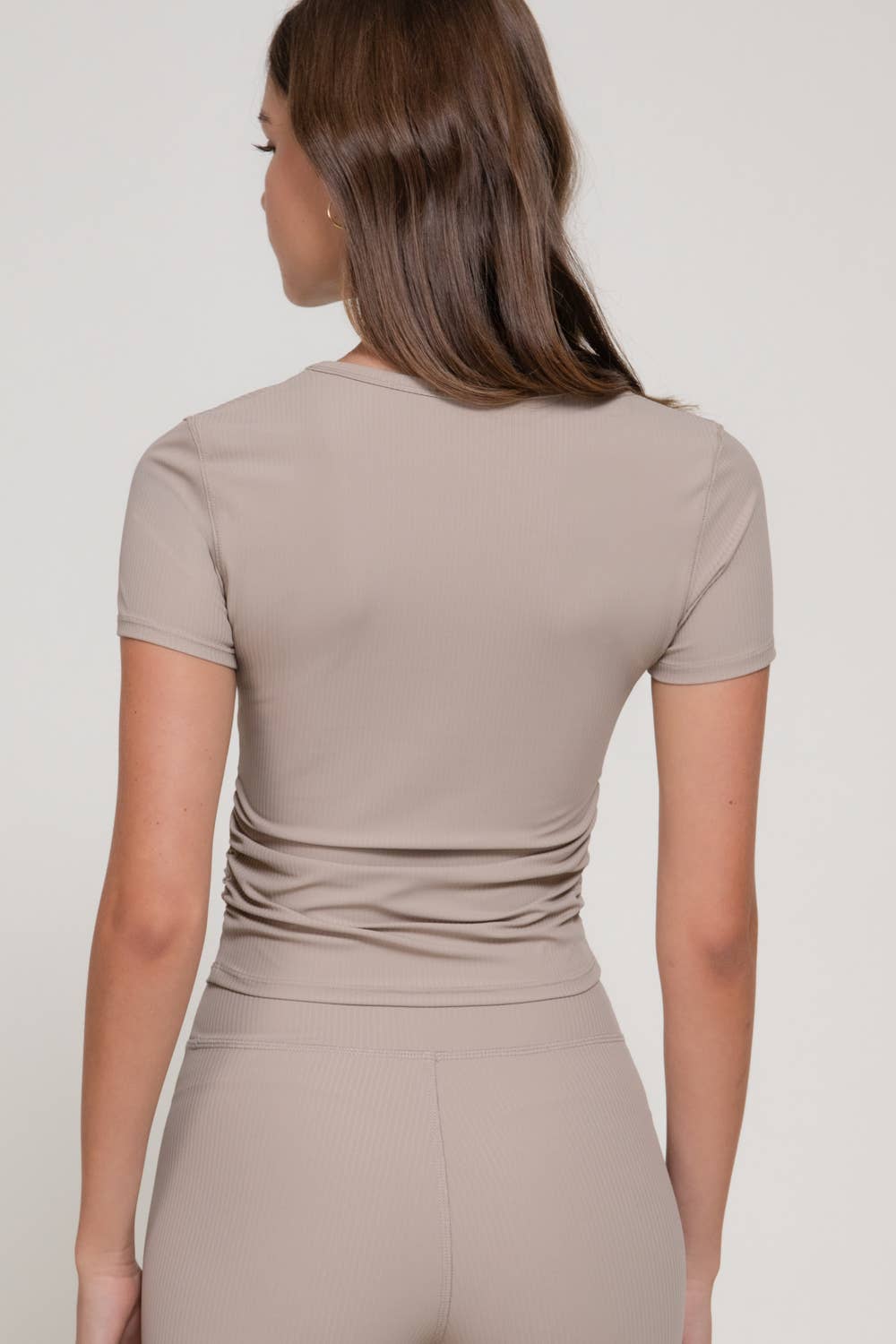 Short Sleeve Round Neck Shirring Workout Ribbed Top