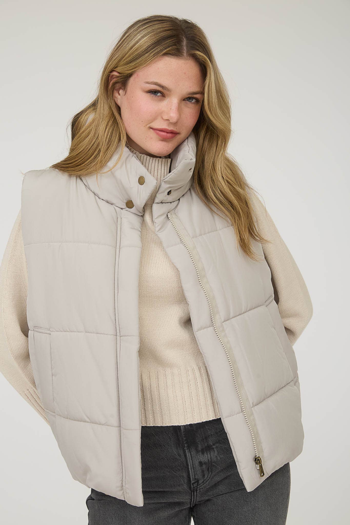 Solid Zip Up Puffer Vest